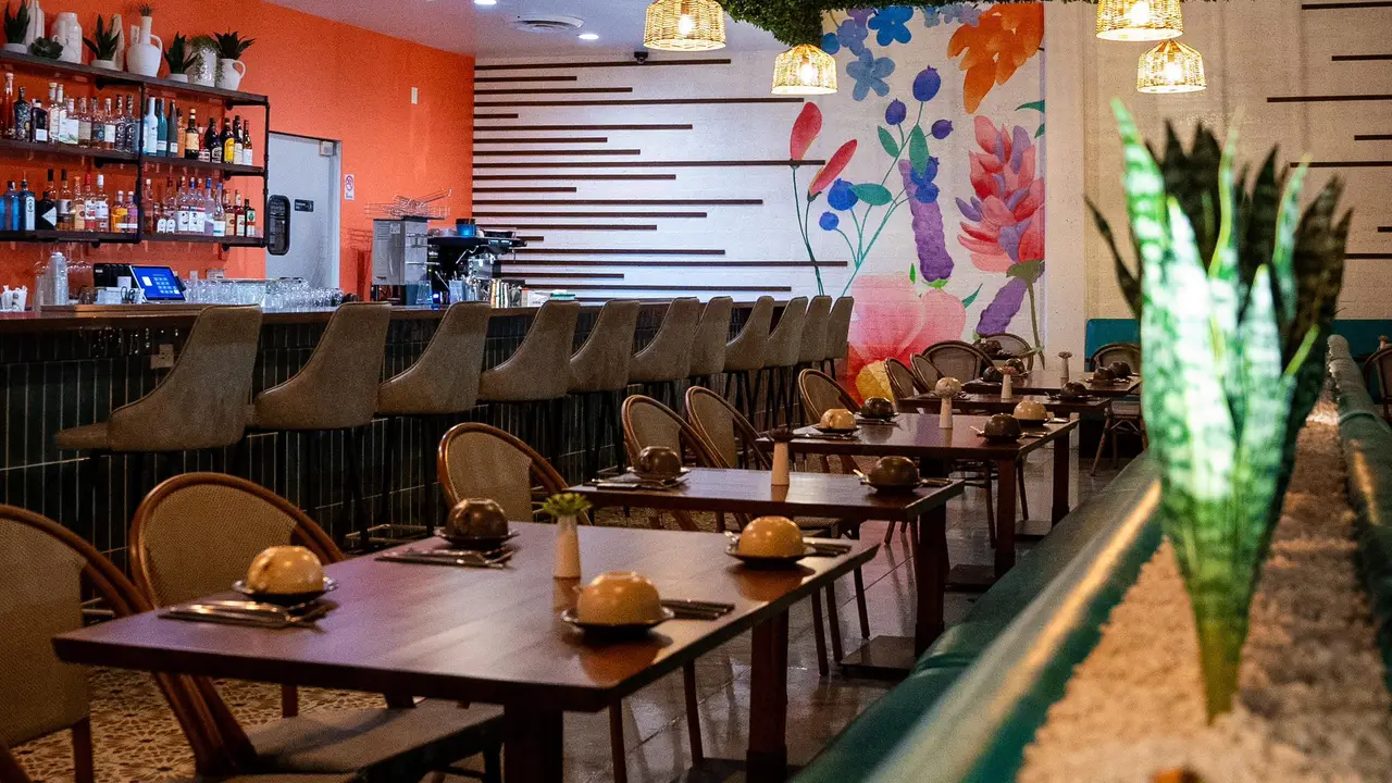 Mi Barrio Kitchen & Cocktails: A Flavorful Journey Through Modern Mexican Cuisine in Las Vegas
