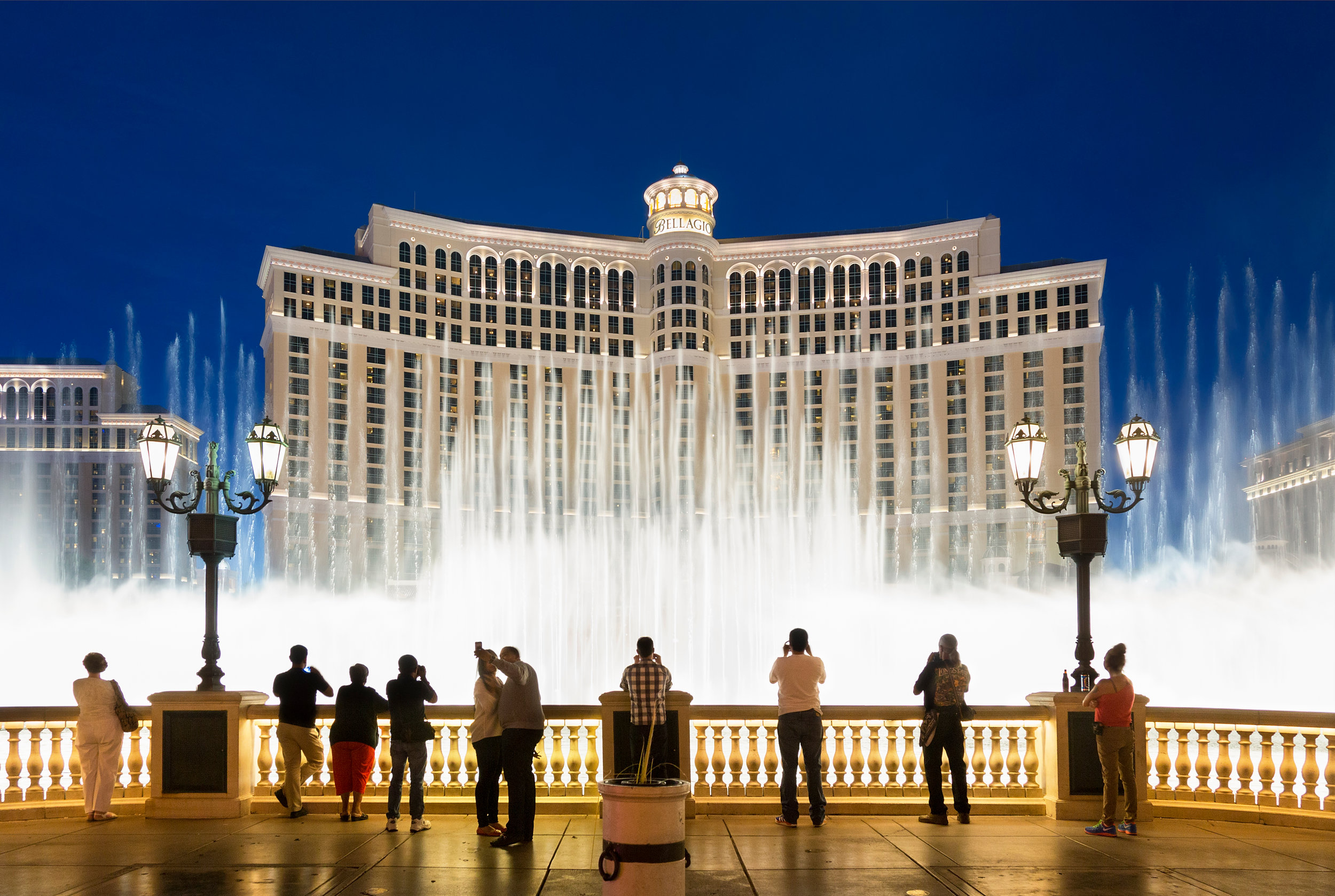 The Fountains of Bellagio: A Must-See Free Attraction on the Las Vegas Strip